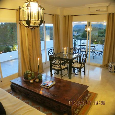 Apartamento Del Paraiso Estepona Ngoại thất bức ảnh